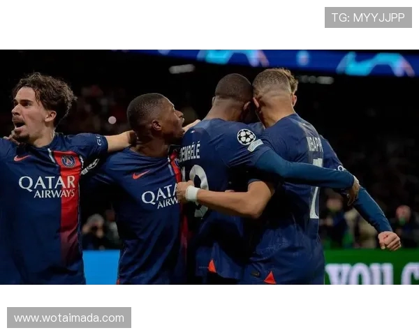 巴塞罗那与巴黎圣日耳曼的精彩对决图案解析与赛事回顾