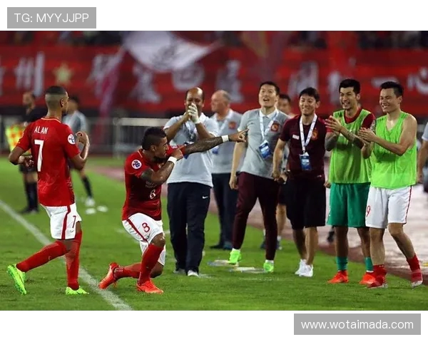 鹿岛鹿角迎战扎幌冈萨精彩对决展现日本足球魅力与实力较量