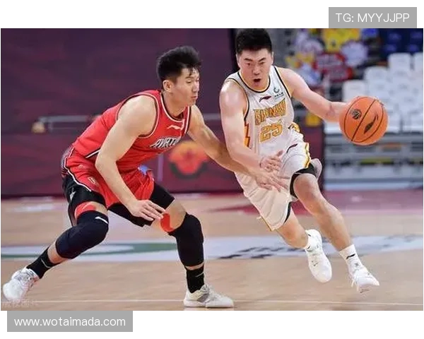 南京篮球队与广州篮球队赛后战术分析与复盘探讨