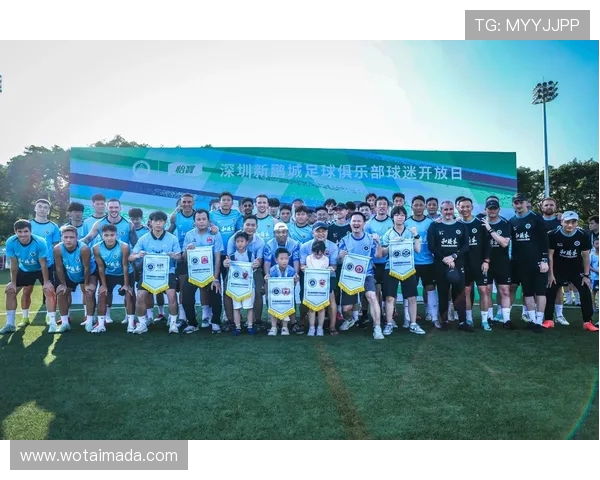 南京足球队灵活性引发热议球迷对战术调整的看法与期待